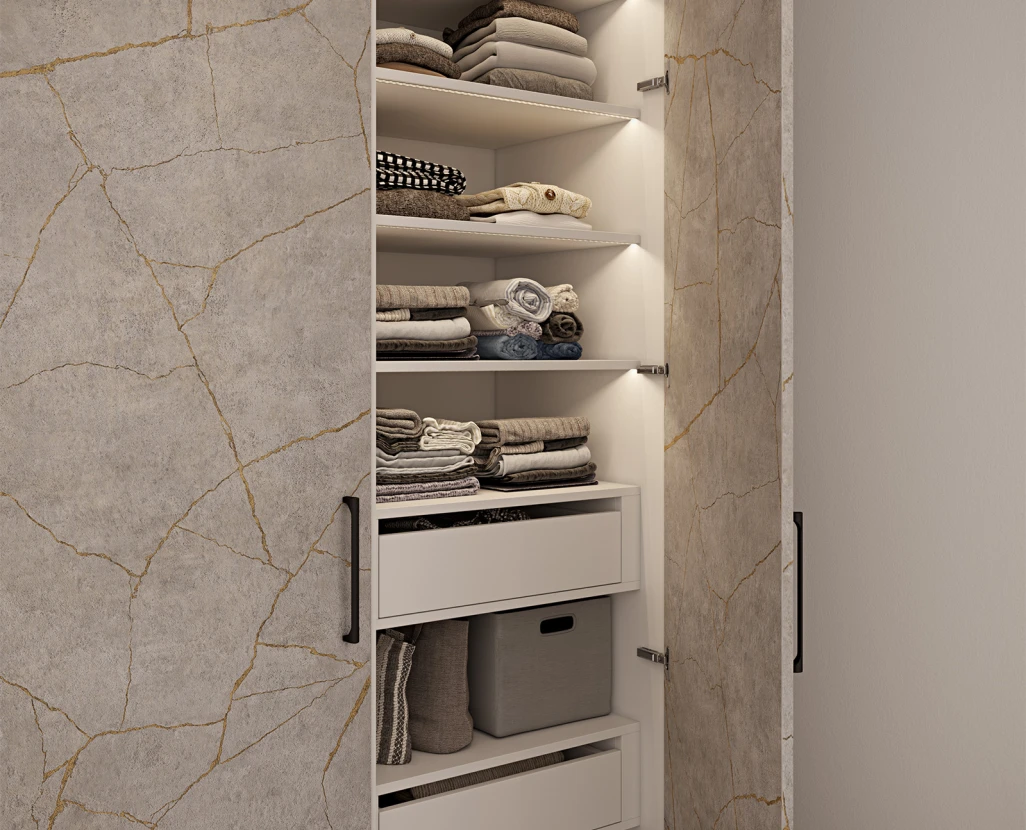 WARDROBE 13