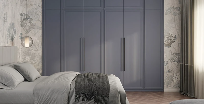 GARDEROBENSCHRANK 18