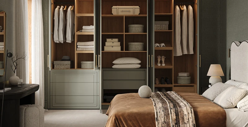 GARDEROBENSCHRANK 19